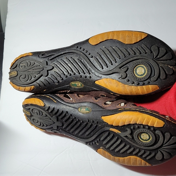 JAMBU women's Brown stappy Water shoe Hiking Sandal, size 8 excellent condition - Picture 4 of 7